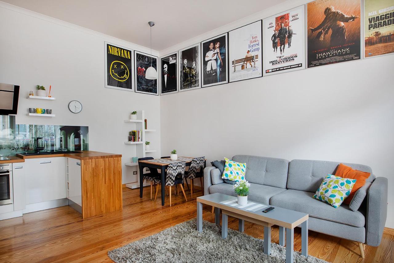 Movie Apartment Jezyce Познань Екстер'єр фото